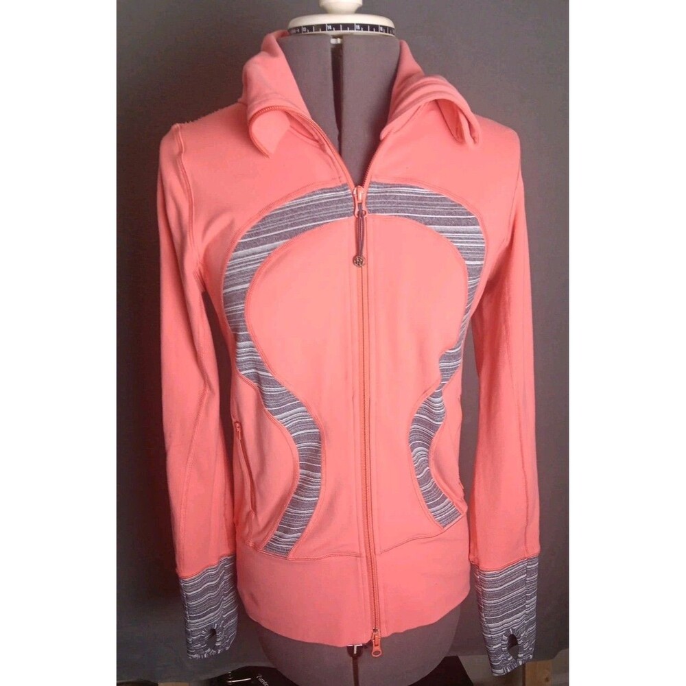 Lululemon In Stride Jacket Size 6 Coral Coal Strata Stripe Thumbholes